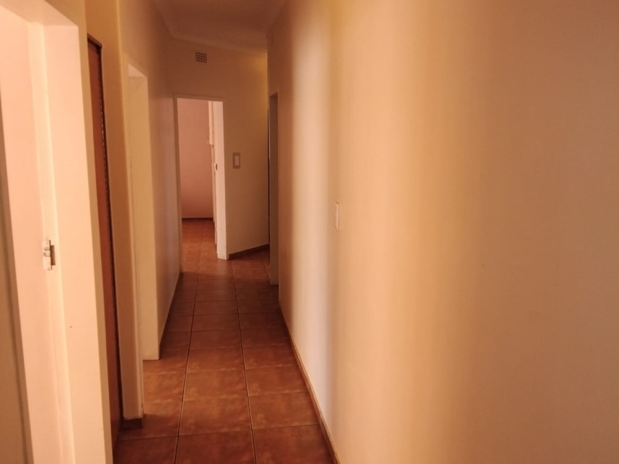 3 Bedroom Property for Sale in Meiringspark North West